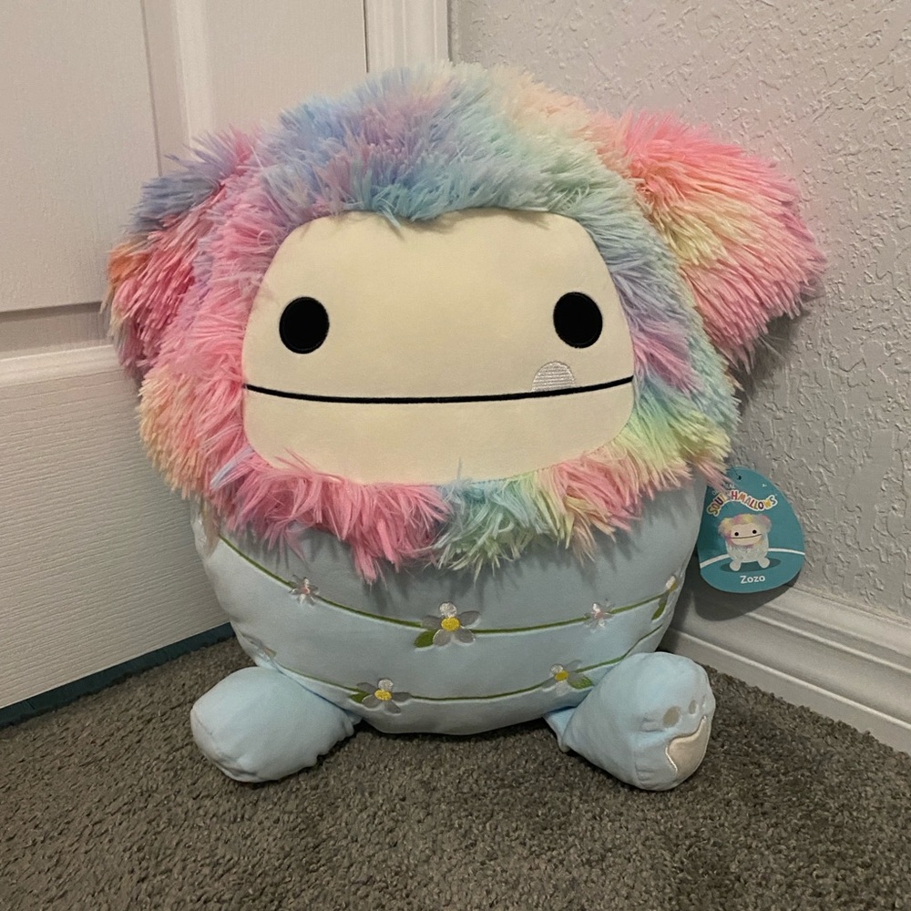 NWT 16” Squishmallows, Zozo the Bigfoot wrapped in flower stems